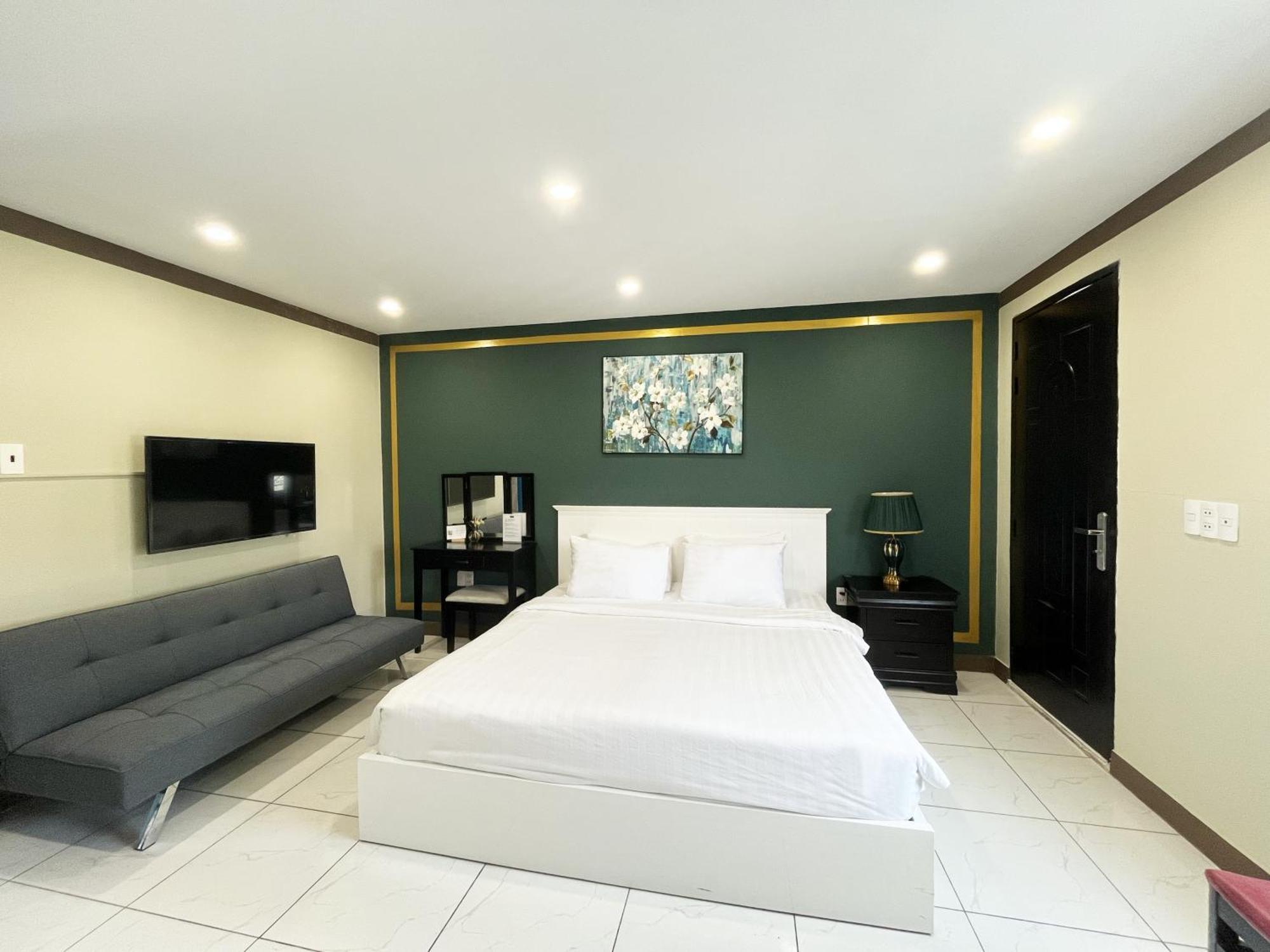 La Casona- Phu My Hung Hotel 3*